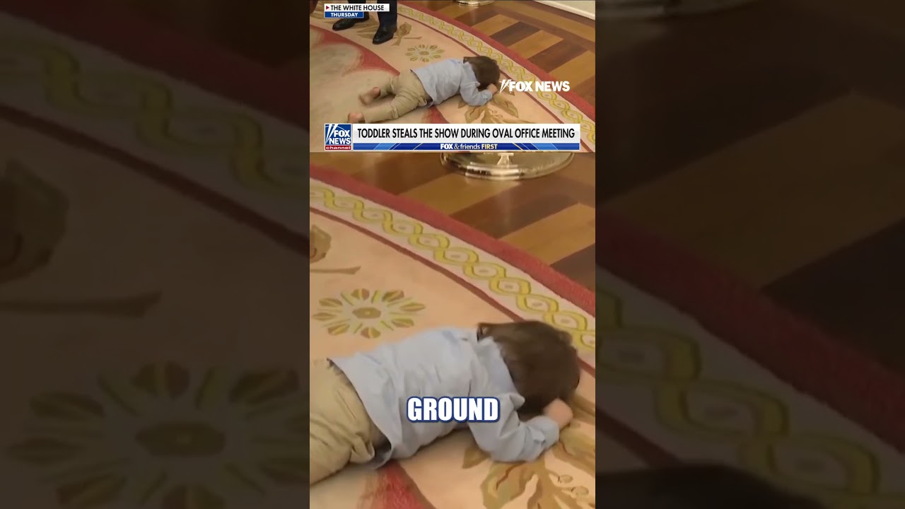 Toddler steals show during Trump Oval Office event #shorts