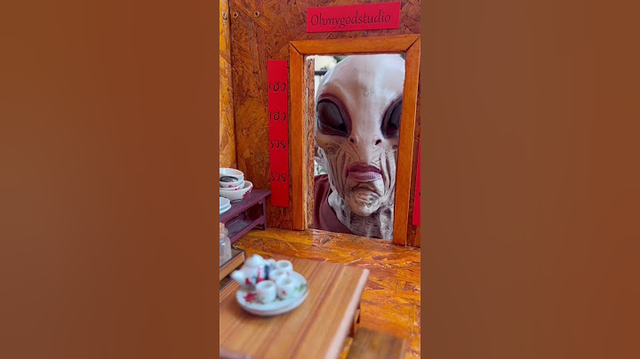 เอเลี่ยน แอบเปิดประตูบ้าน#เอลี่ยน#ufo#alien #tiktok #shortvideo #funny #toys #fyp#shorts #short