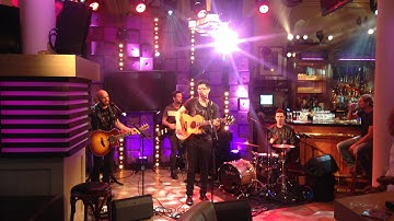 The Script aan het repeteren bij RTL late Night