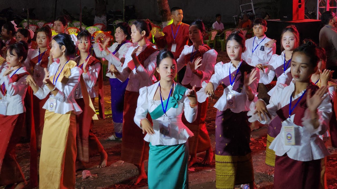 ចម្រៀងខ្មែរ ចង្វាក់ រាំវង់, សារ៉ាវ៉ាន់, នៅខេត្តព្រះត្រពាំង Chom reng khmer krom. nhac khmer romvong