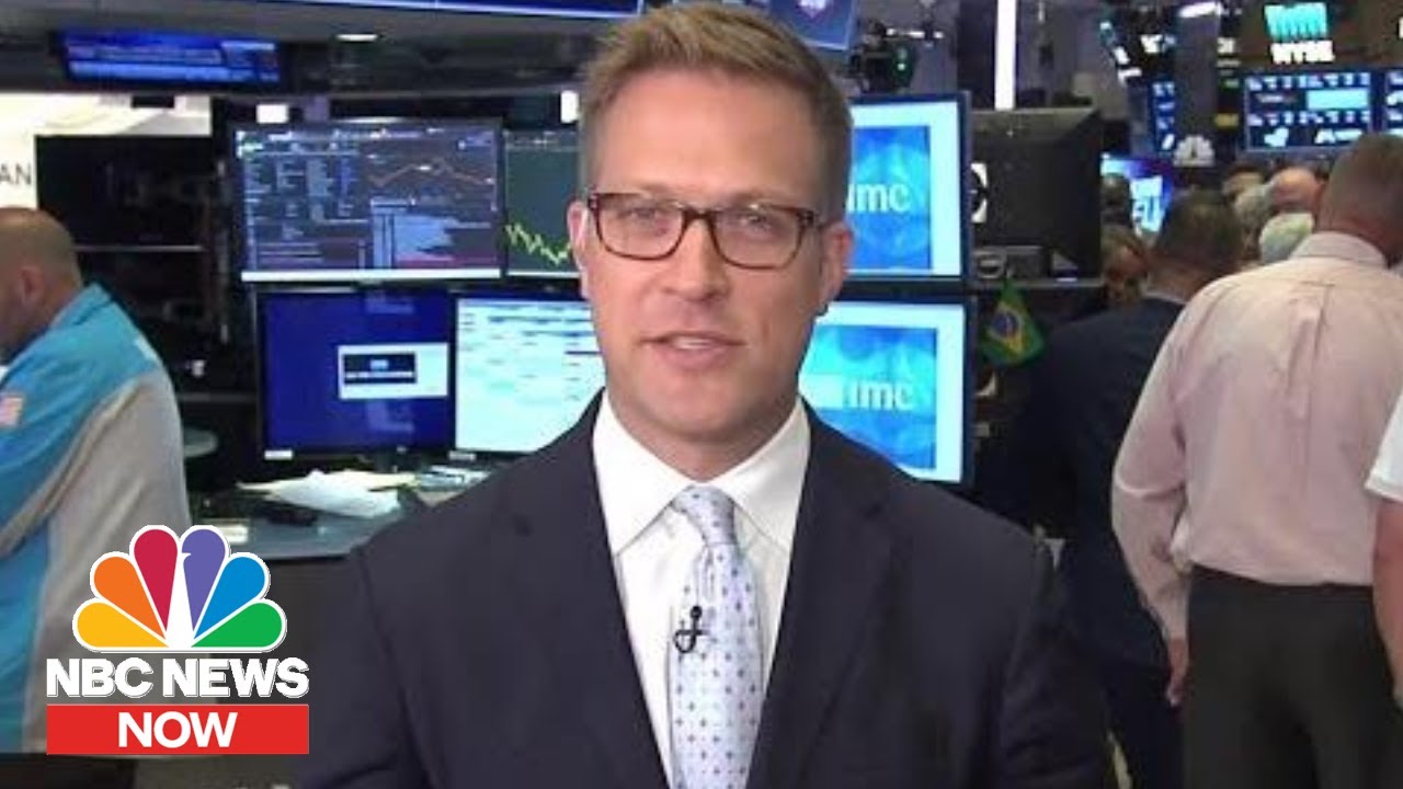 Fed Reserve Cuts Rates For First Time Since ‘08 Crisis | NBC News Now