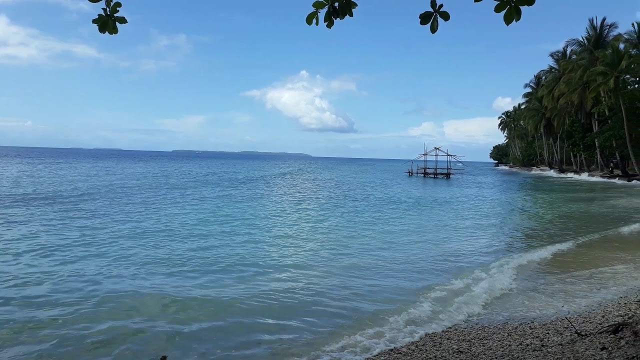 Pantai eks hotel Marau Biak