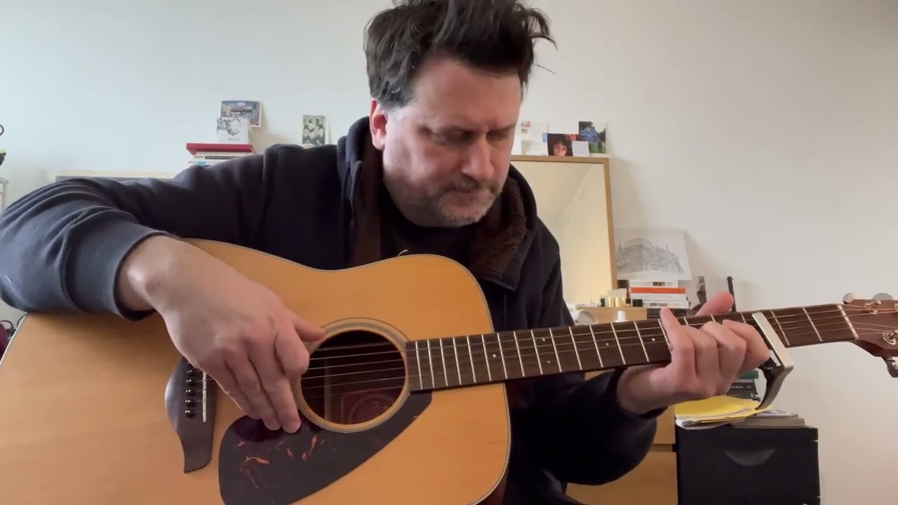 Guitar cover of Alasdair Roberts's Eppie Morie - Robin Allender