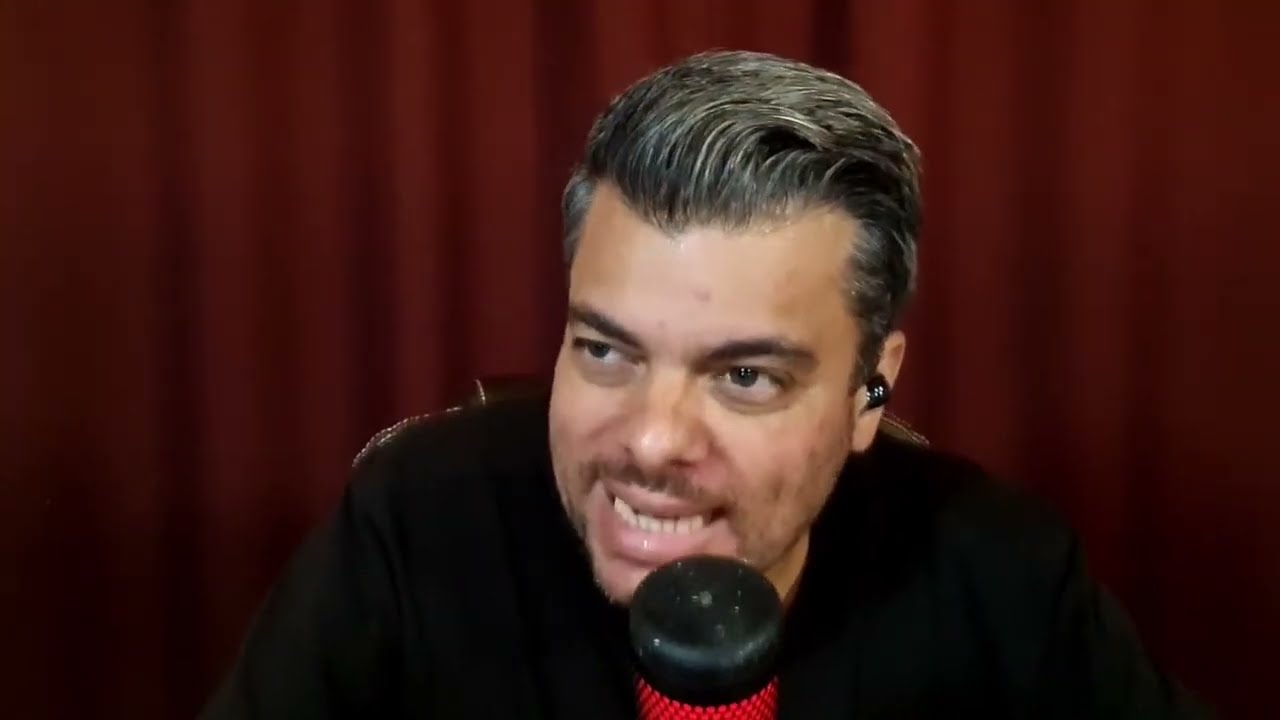 Uma pessoa especial esta pensando muito em te revelar um segredo e voltar para sua vida