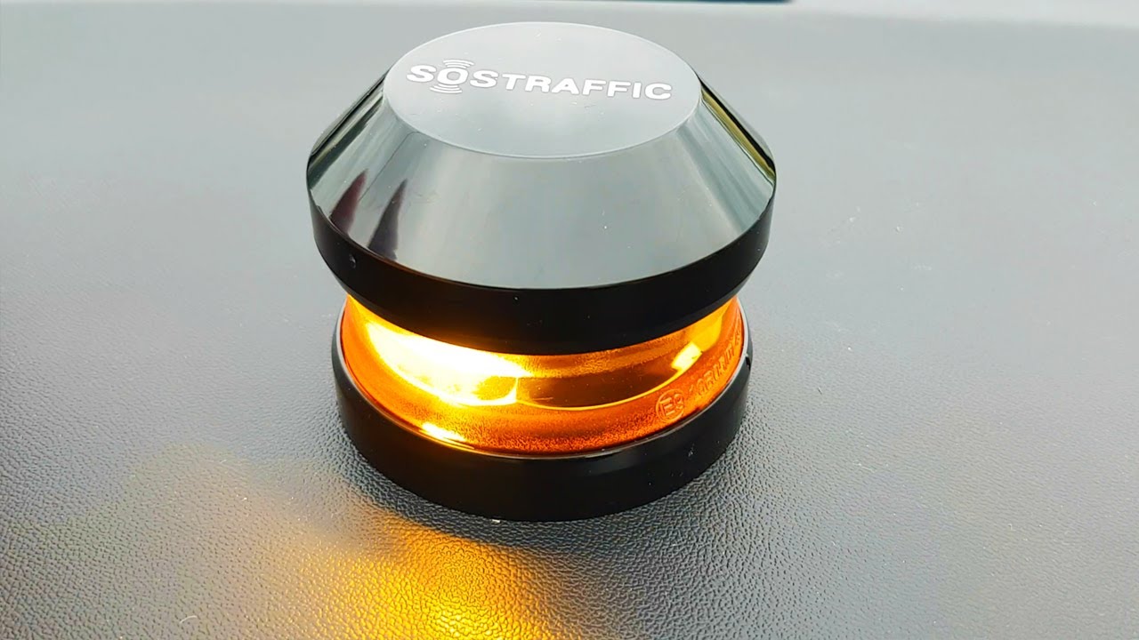 Luz de emergencia V16 para coche homologada ⭐ ¿Cuándo es obligatoria