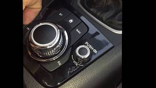 Cambiar radio Mazda 3 2015-2016-2017 (Stereo removal)
