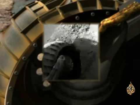 عن كثب كوكب المريخ خطر تصادم الأقمار الصناعية