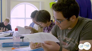 Vincent Smidowicz: What is Content and Language Integrated Learning (CLIL)?