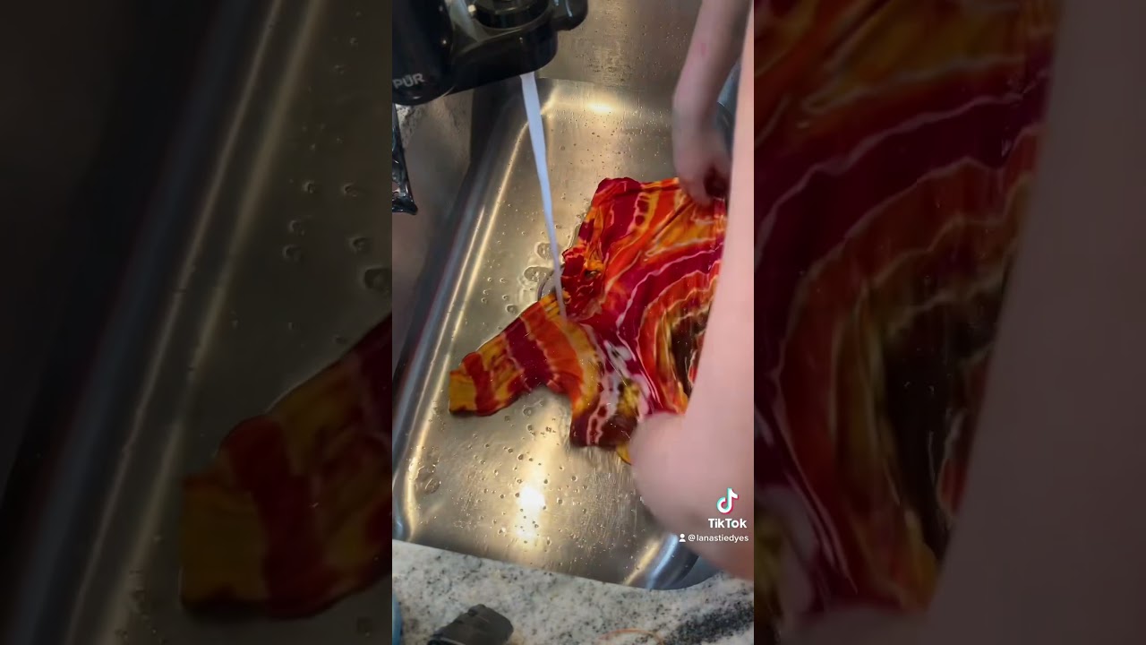 Working with new colors! *geode tie dye* 