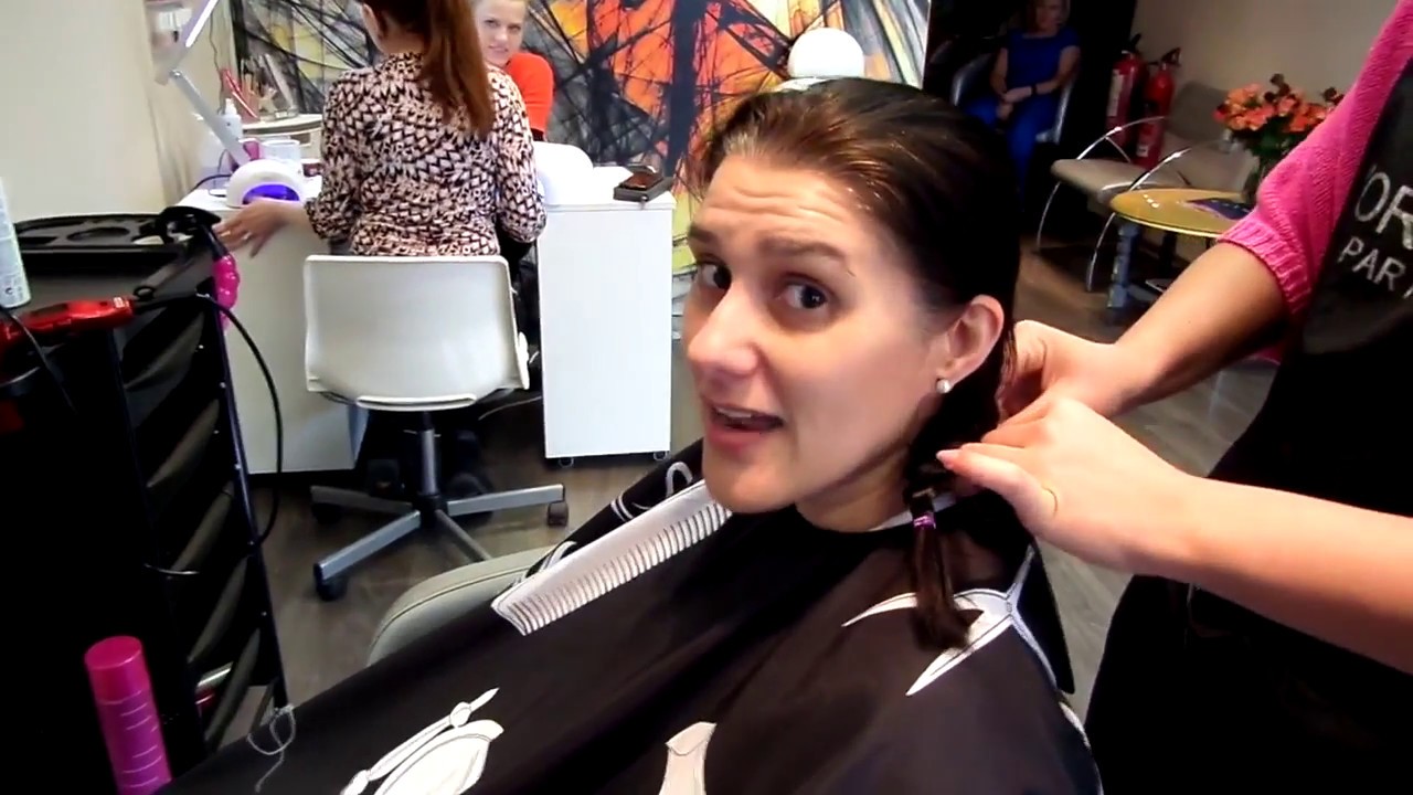 Lucia De Sousa head shave brave the shave