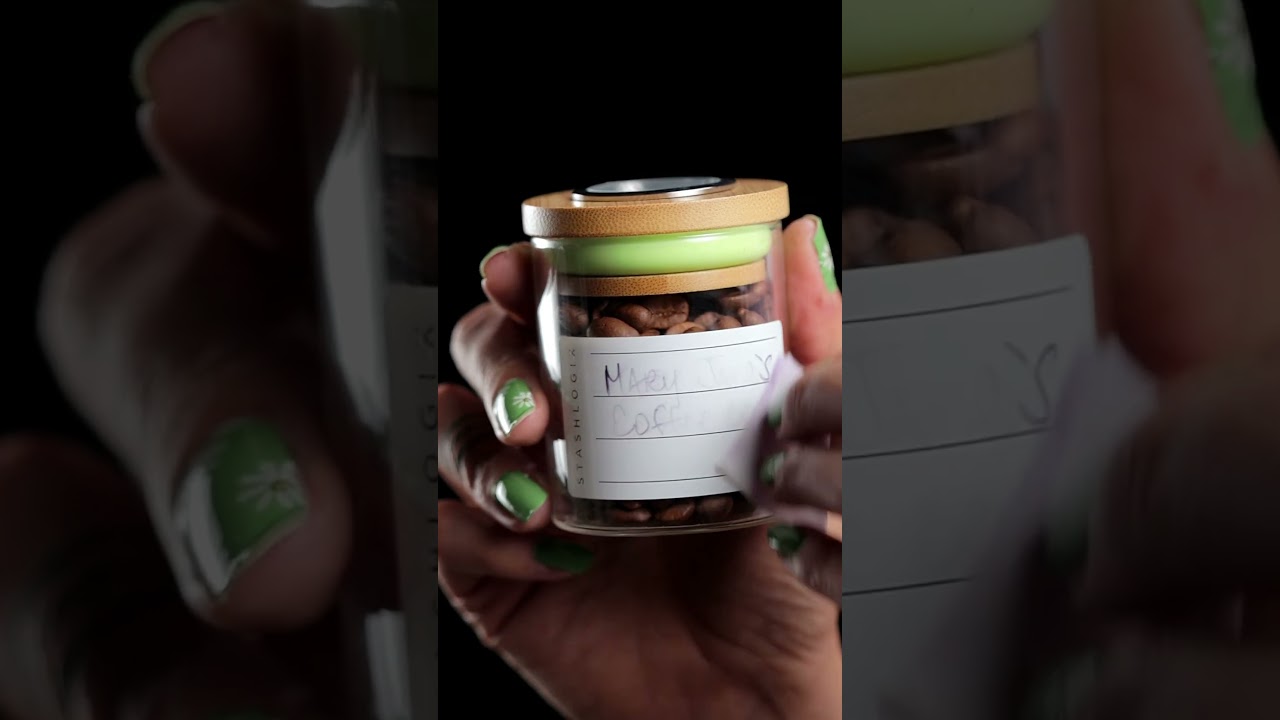 Stashlogix - SmartJars -   Budsbie - PG  no subtitles 50 secs