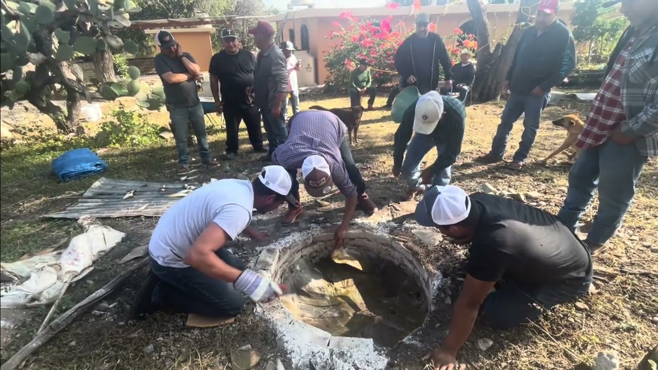 Sacando la barbacoa en el rancho JDL SLP 