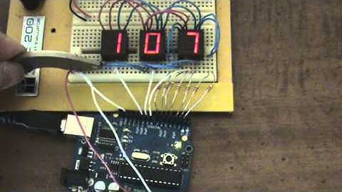 Arduino powered three digit magnetic field meter