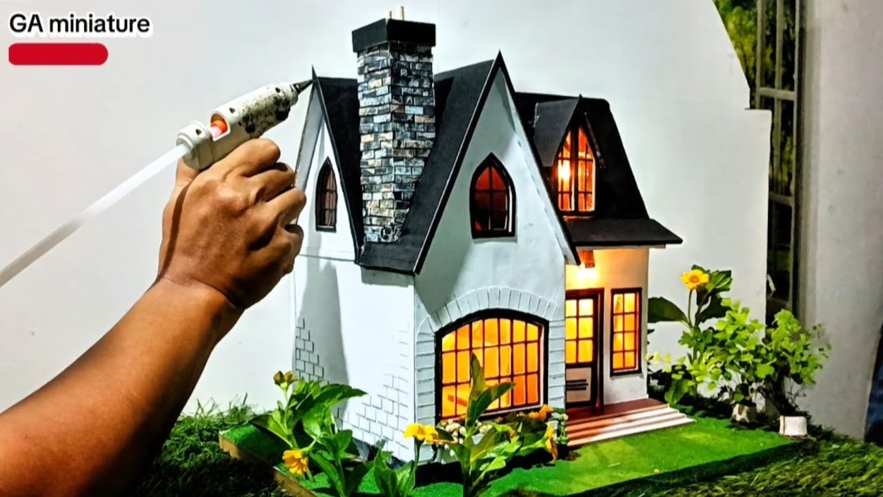 Miniature cardboard house with beautiful garden (full version)