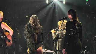 Dua Lipa & Billie Joe Armstrong - Wake Me Up When September Ends (Live in San Francisco)