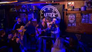 After Hours Beauvais-Docfly Friends Sting Fragile