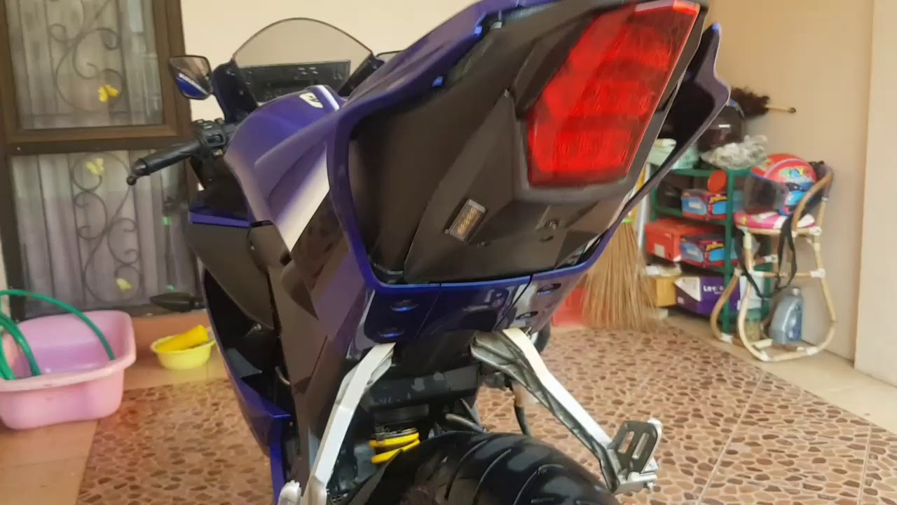 seat cover for r15 v3