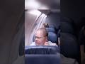 He REFUSED to switch seats, and his reply went viral 😎