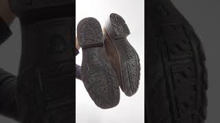 Ariat Shoes 1201307-21 18 pcs 51 lbs Wholesale at Tiedemann Globe