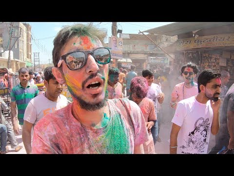 Video: Holi Renk Festivali - Çin Boyası Ve Insanların Sevincinden Para Kazanmanın Bir Yolu