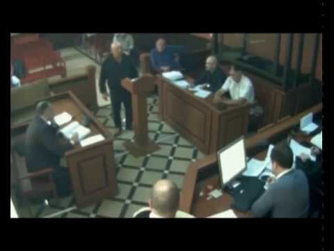 ზესტაფონში პოლიცია მოხუცს აწამებს..