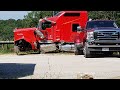 R.I.P KENWORTH W900. Сосед разбил свой последний трак.