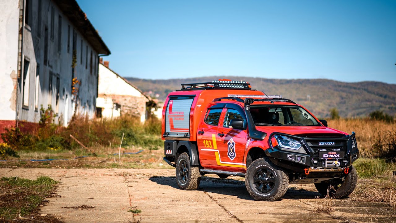 ISUZU D-Max Monster - navalno vatrogasno vozilo
