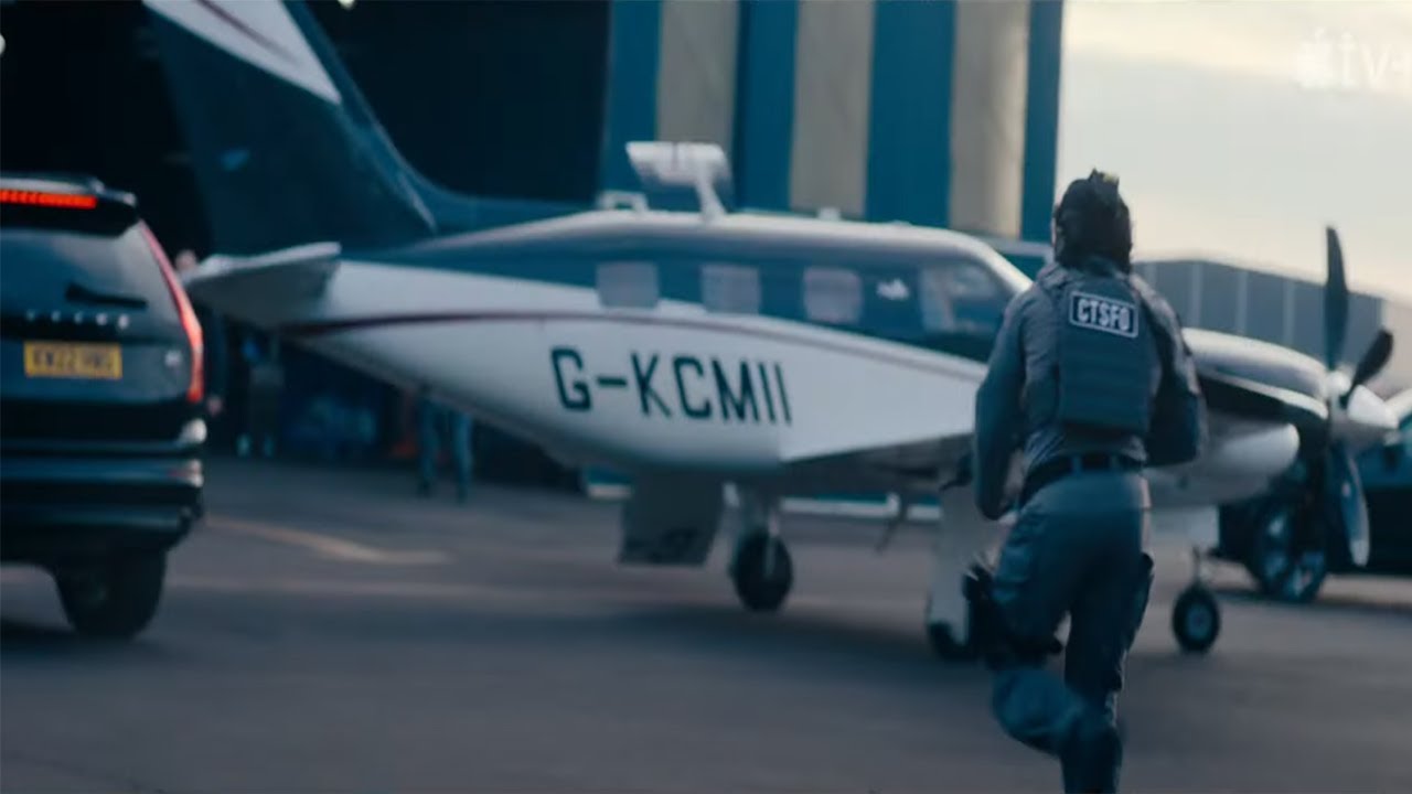 Crítica de SECUESTRO EN EL AIRE: tensión y muchos giros de guión a ...