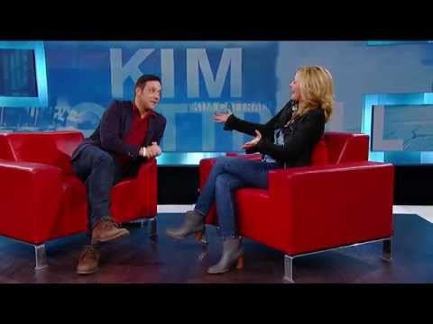 Kim Cattrall on the time she tried to sing backup for Lou Reed