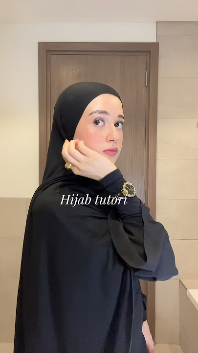Multi way jersey hijab is from @lyramodest #hijabinspo #hijabstyle #hijabtutorial