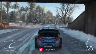 FORD FIESTA HOONIGAN GYMKHANA 10 RALLY FORZA HORIZON 4