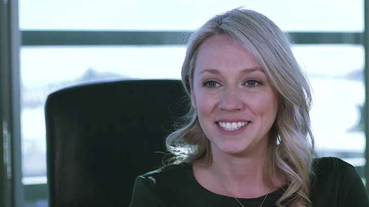 UC Davis MBA student Kelly Gillett Shares Her Expe...