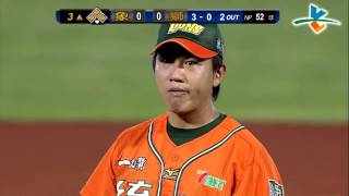 20130927 CPBL 象VS獅 3上 廖文揚連投4顆壞球 免費贈送象隊1分