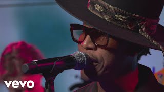 Video thumbnail of "Raphael Saadiq - This World is Drunk (Live Performance)"