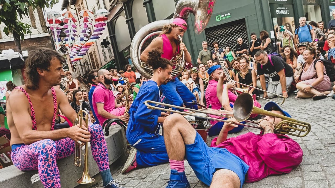 Pierres & Fils - Festival de rue d'Aurillac (Live 2024)