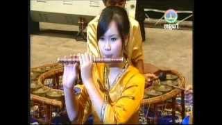 Lao Traditional song - Champa Muang Lao ຈຳປາເມືອງລາວ chords