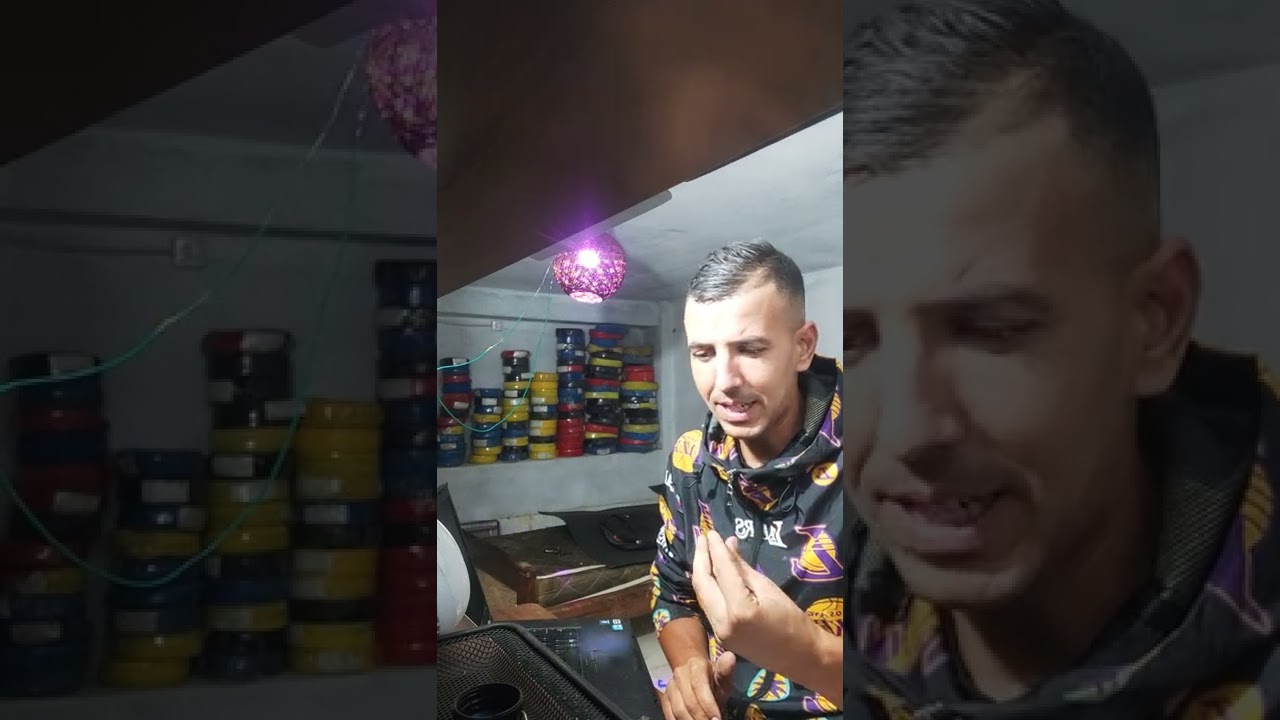 مجيد بومرداس يرد على منتقديه