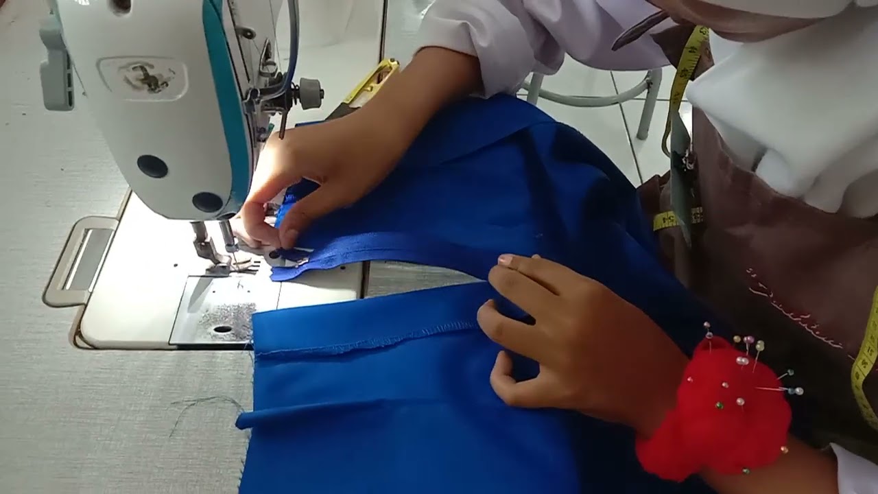 UKK Exam in Progress ✂️🧵Fashion students working with full focus and responsibility 💯