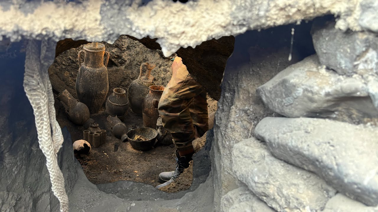 We Opened a Strange Underground Vault ❌ Found a Mysterious Treasure Inside ‼️