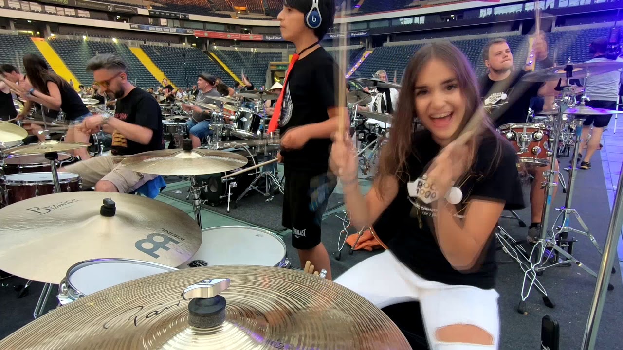 Rockin'1000 - That's Live in Frankfurt - Seven Nation Army