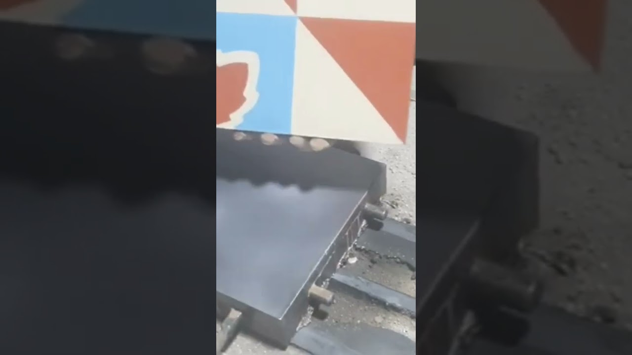 L'un des chefs-d'œuvre de l'artisanat traditionnel (carreaux de ciment)