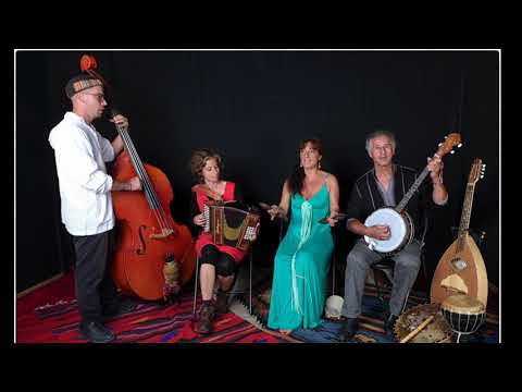 angadja---groupe-yur,-chants-et-musiques-d'influence-berbère