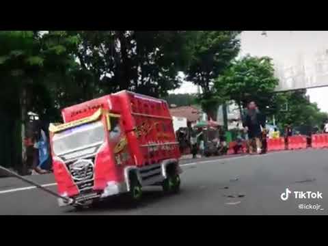  Miniatur  Truk  oleng  YouTube