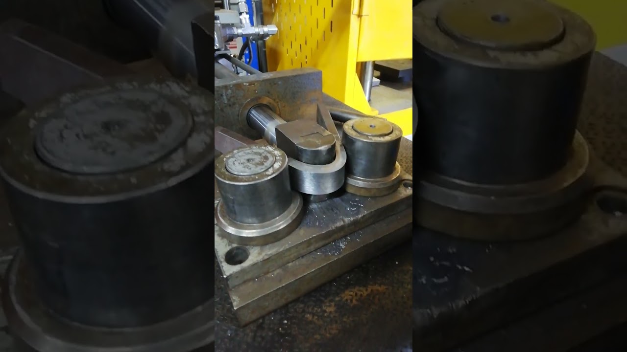 BENDING STEEL PLATES: ROOT BEND TESTING USING AN OIL PRESSURED BEND TESTER WITH A 40MM FORMER SIZE