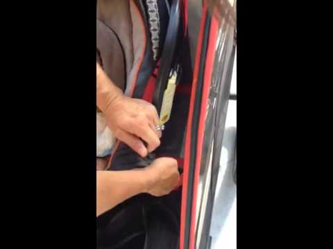 How to put infant car seat in bike trailer