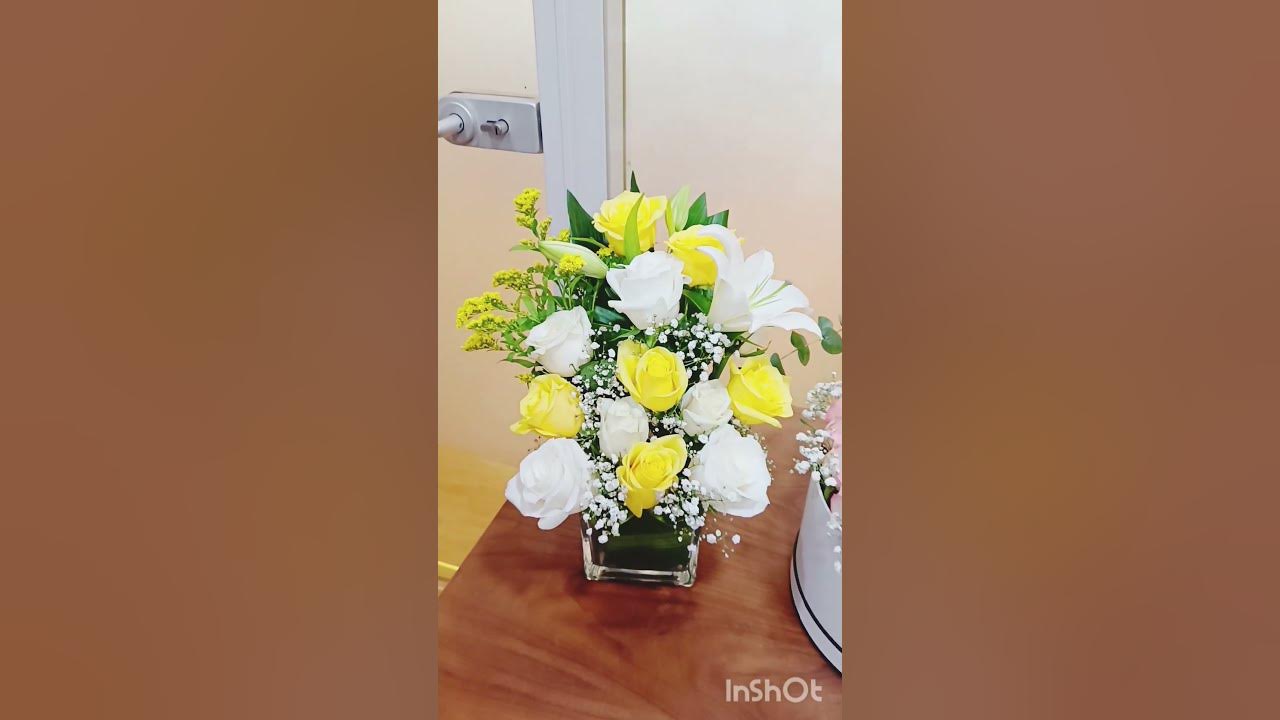 Fresh Flowers & Chocolates #flowers #love #gifts #rose #chocolates #dubai #youtubeshorts #shortsfeed
