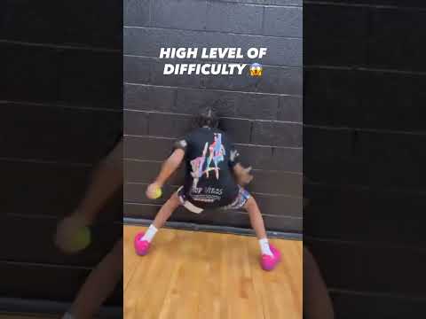 This 4th grader has ELITE handles 🙌 (via @ballislifejay3/TT)
