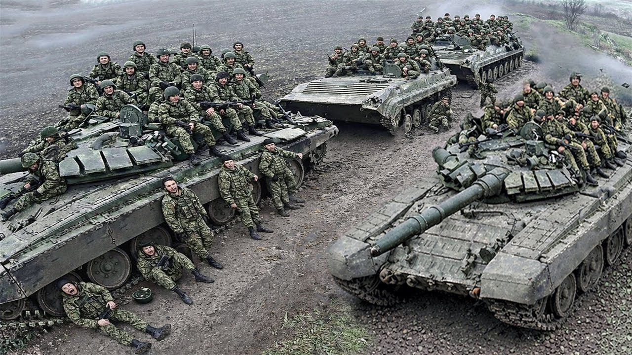 Watch How Ukrainian FPV drones and Mine Breakthrough Russian Armored Combat; history