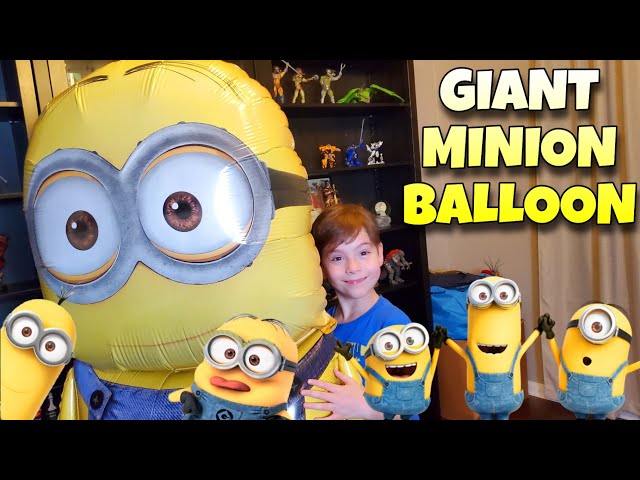 Champagne middernacht Lada Inflating Giant MINION Airwalker Balloon for MINIONS Party Decorations DIY  Assembly Home Helium Tank - YouTube