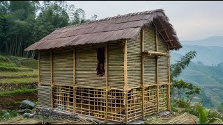 Man builds house for grandfather out of bamboo, clears and renovates yard